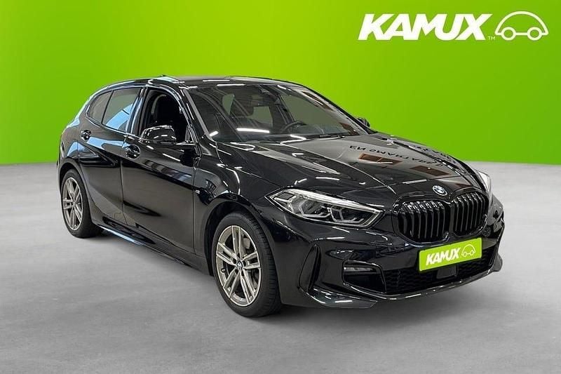 Begagnad BMW 118 M Sport 136 HK (100 kW) 2024 Svart Halvkombi