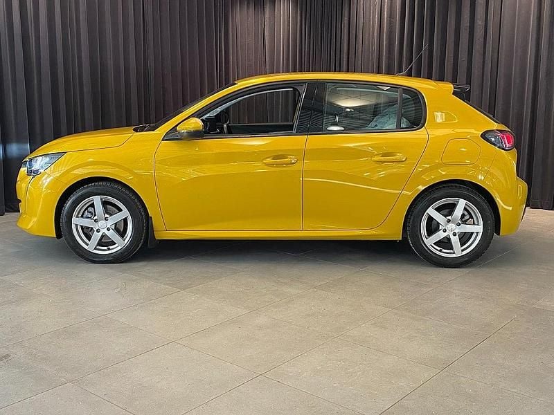 Begagnad Peugeot 208 Allure 101 HK (74 kW) 2020 Gul Halvkombi