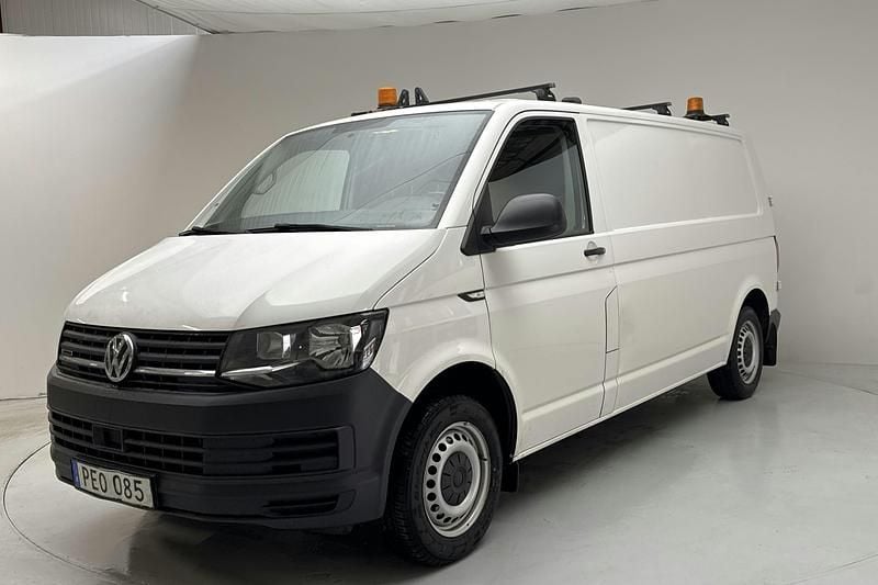 Vit Begagnad 2017 VW T6 Van | 159 000 kr (Superpris) - Bild 1/4
