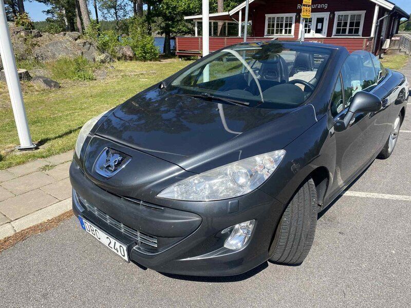 Grå Begagnad 2010 Peugeot 308 CC Cab | 77 500 kr (Marknadspris) - Bild 1/4