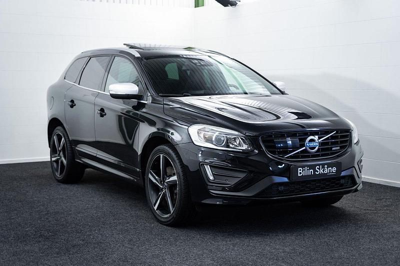 Svart Begagnad 2015 Volvo XC60 R-Design Momentum SUV | 142 900 kr (Marknadspris) - Bild 1/4
