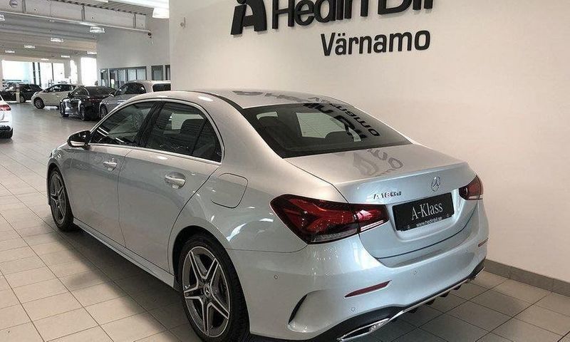 Begagnad Mercedes A180 AMG 116 HK (85 kW) 2018 Silver Sedan