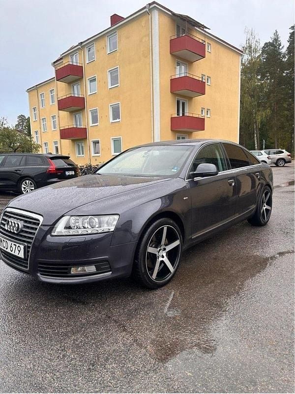 Grå Begagnad 2011 Audi A6 Business Sedan | 100 000 kr (Marknadspris) - Bild 1/4