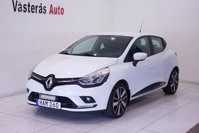 Vit Begagnad 2016 Renault Clio IV Zen Halvkombi | 75 000 kr (Marknadspris) - Bild 1/4