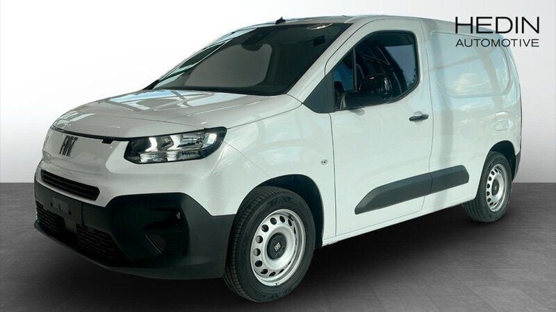 Vit (white) Ny 2025 Fiat Doblò Minibuss | 328 625 kr (Marknadspris) - Bild 1/4
