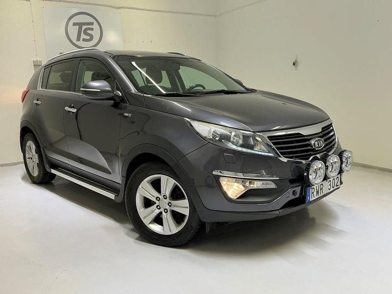 Grå Begagnad 2012 Kia Sportage EX SUV | 69 900 kr (Marknadspris) - Bild 1/4