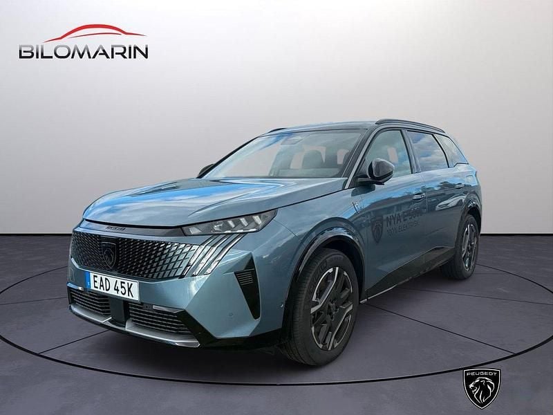 Blå Begagnad 2025 Peugeot e-5008 Ultimate SUV | 579 900 kr (Dyr) - Bild 1/4