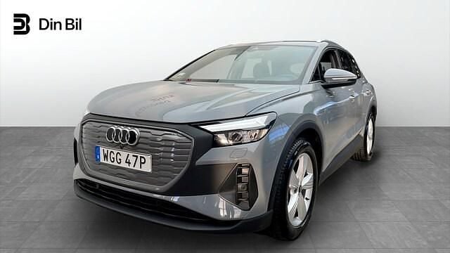 Begagnad Audi Q4 e-tron Proline 150 kW (204 HK) 2022 Grå SUV
