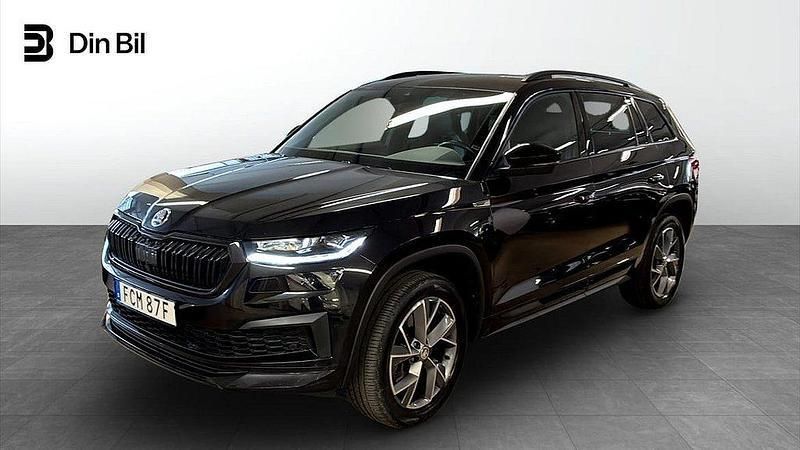 Svart Begagnad 2022 Skoda Kodiaq SportLine SUV | 389 900 kr (Dyr) - Bild 1/4