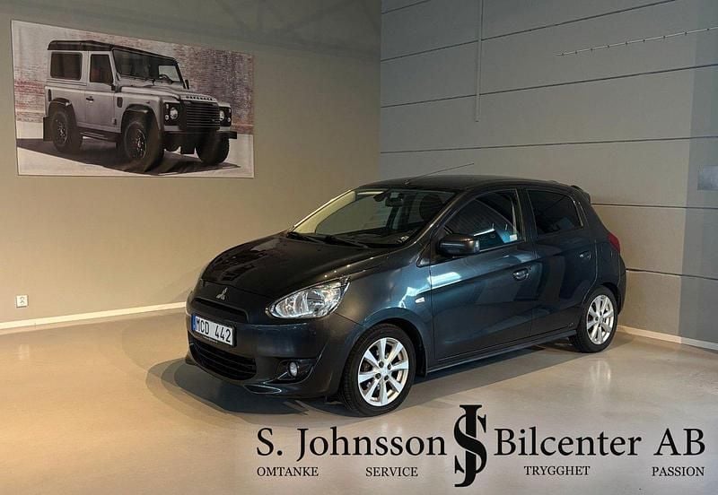 Mörkgrå Begagnad 2013 Mitsubishi Space Star Kombi | 87 000 kr (Dyr) - Bild 1/4