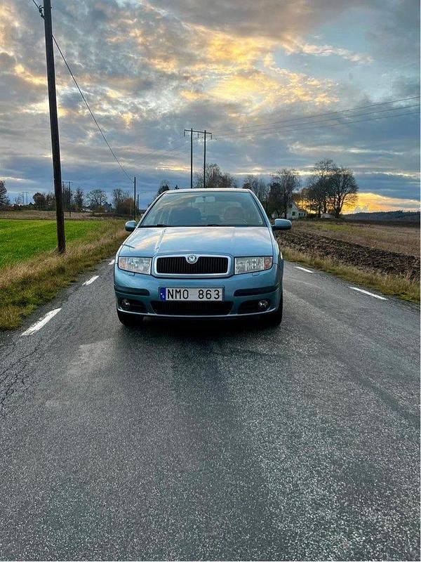 Begagnad 2007 Skoda Fabia Halvkombi | 25 500 kr (Marknadspris) - Bild 1/4