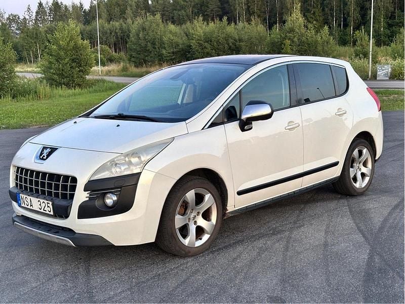 Vit Begagnad 2009 Peugeot 3008 Allure Kombi | 24 500 kr (Marknadspris) - Bild 1/4