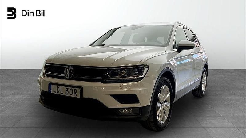 Begagnad VW Tiguan 190 HK (139 kW) 2019 Vit SUV