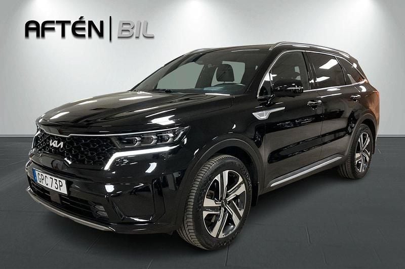 Svart Begagnad 2022 Kia Sorento Advance SUV | 479 800 kr (Marknadspris) - Bild 1/3