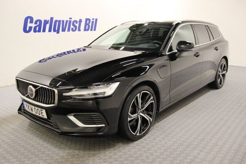 Svart Begagnad 2023 Volvo V60 Inscription Kombi | 389 000 kr (Dyr) - Bild 1/4