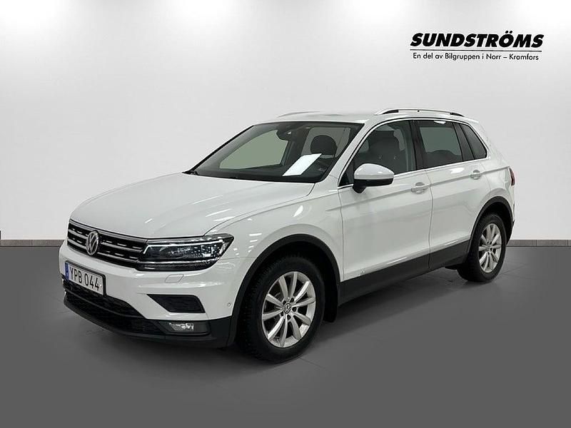 Vit Begagnad 2018 VW Tiguan SUV | 209 900 kr (Lite dyr) - Bild 1/4