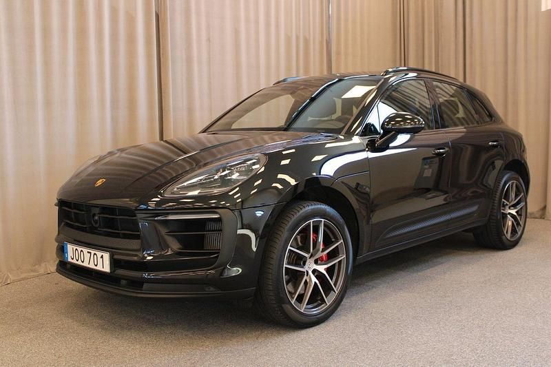 Svart Begagnad 2022 Porsche Macan S SUV | 699 000 kr (Superpris) - Bild 1/4