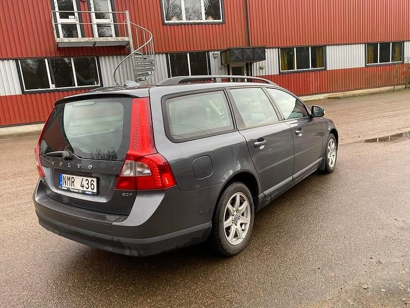 Begagnad Volvo V70 145 HK (106 kW) 2008 Kombi