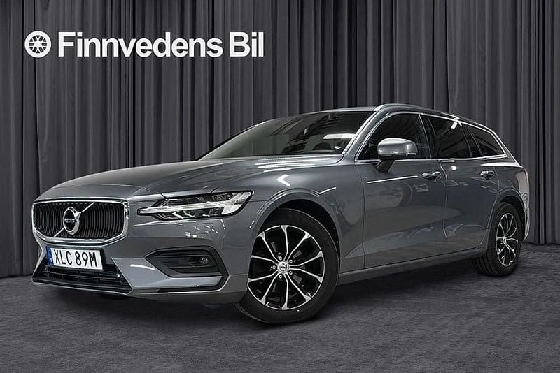 Grå Begagnad 2019 Volvo V60 Momentum Kombi | 252 000 kr (Marknadspris) - Bild 1/4
