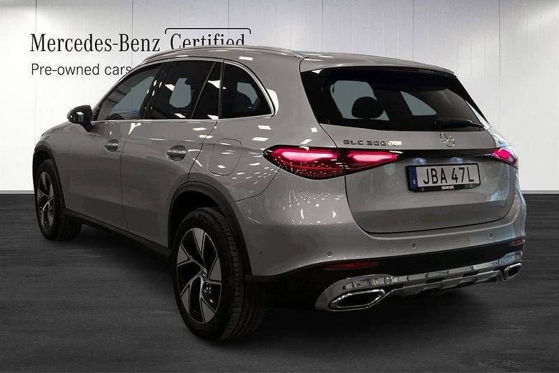 Begagnad Mercedes GLC300 333 HK (244 kW) 2024 Silver
