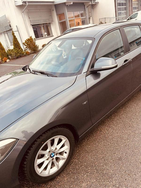 Begagnad BMW 118 143 HK (105 kW) 2013 Halvkombi