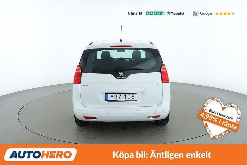 Begagnad Peugeot 5008 Active 121 HK (88 kW) 2016 Vit Kombi