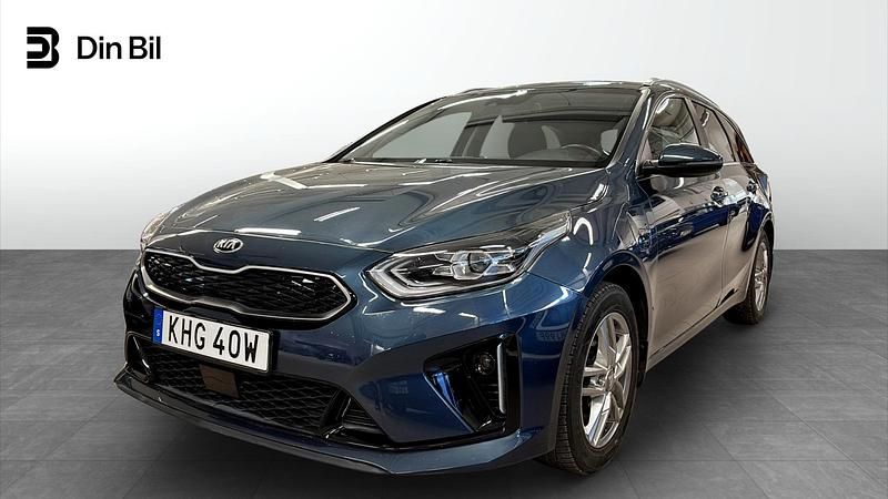 Blå Begagnad 2020 Kia Ceed Sportswagon Kombi | 189 900 kr (Marknadspris) - Bild 1/4
