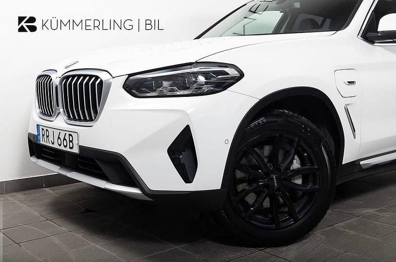 Begagnad BMW X3 184 HK (135 kW) 2022 Vit SUV