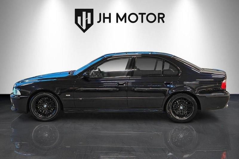 Begagnad BMW M5 400 HK (294 kW) 1999 Mörkblå Sedan