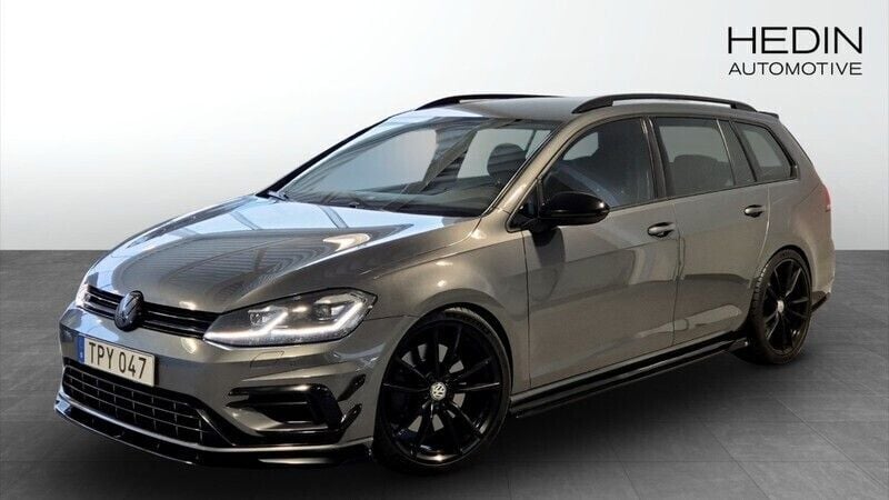 Mörkgrå (grey) Begagnad 2017 VW Golf VII R Kombi | 279 900 kr (Dyr) - Bild 1/2