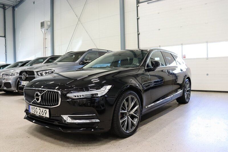 Svart Begagnad 2017 Volvo V90 Inscription Kombi | 339 800 kr (Lite dyr) - Bild 1/4