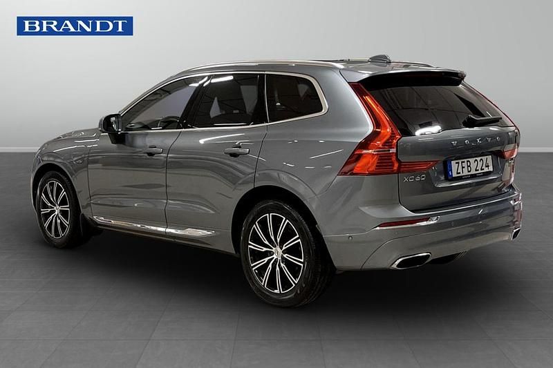 Begagnad Volvo XC60 2018 Grå SUV