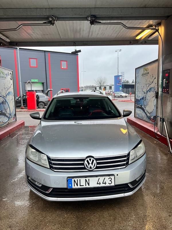 Begagnad 2012 VW Passat Kombi | 43 000 kr (Superpris) - Bild 1/4