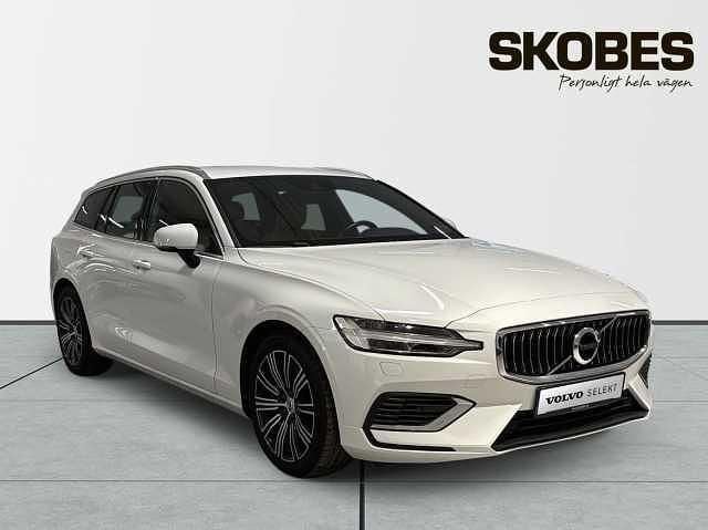 Begagnad Volvo V60 341 HK (250 kW) 2020 Vit Kombi