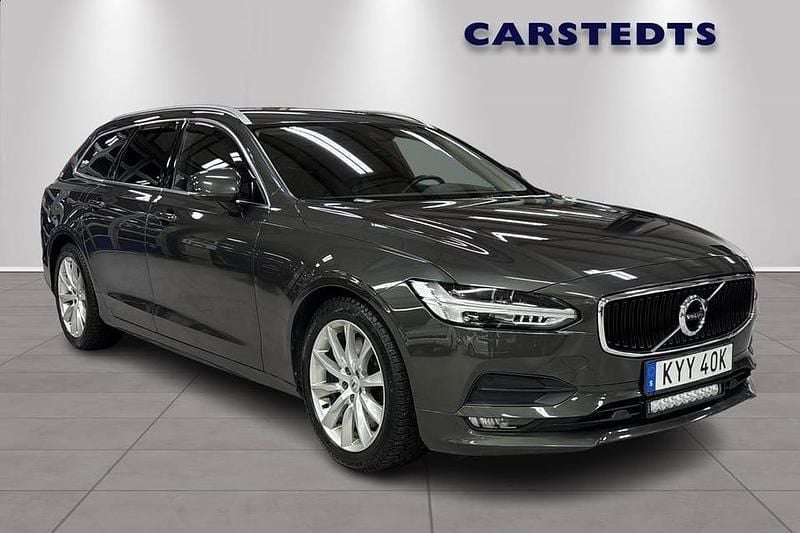 Grå Begagnad 2019 Volvo V90 Momentum Kombi | 325 000 kr (Marknadspris) - Bild 1/4