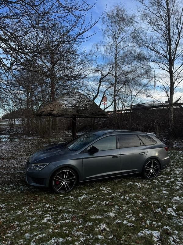 Begagnad Seat Leon ST CUPRA 290 HK (213 kW) 2016 Kombi