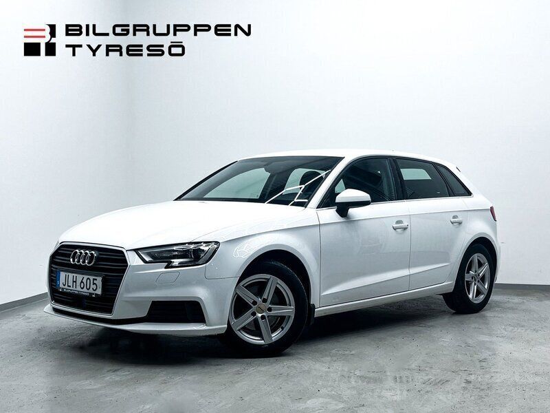 Vit Begagnad 2019 Audi A3 Sportback Proline Halvkombi | 189 900 kr (Bra pris) - Bild 1/4