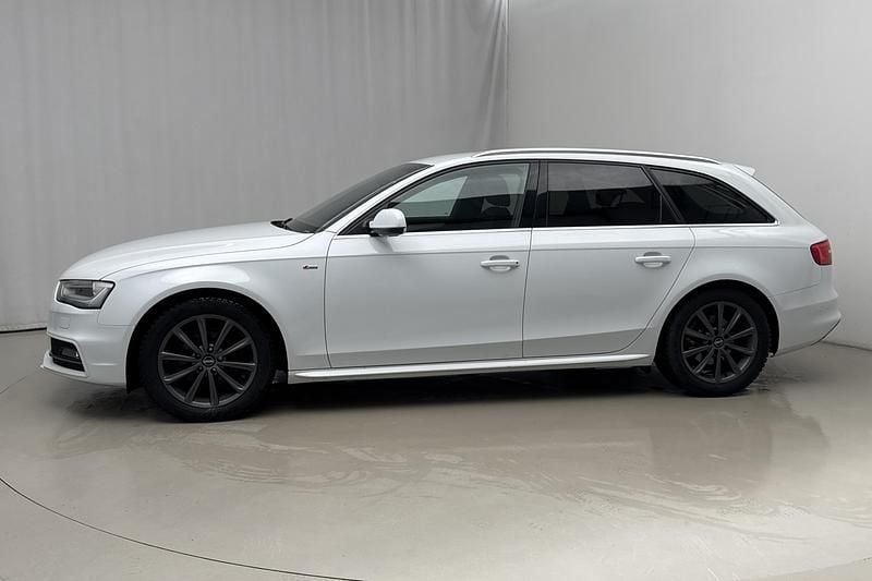 Begagnad Audi A4 S-Line 177 HK (130 kW) 2014 Vit Kombi