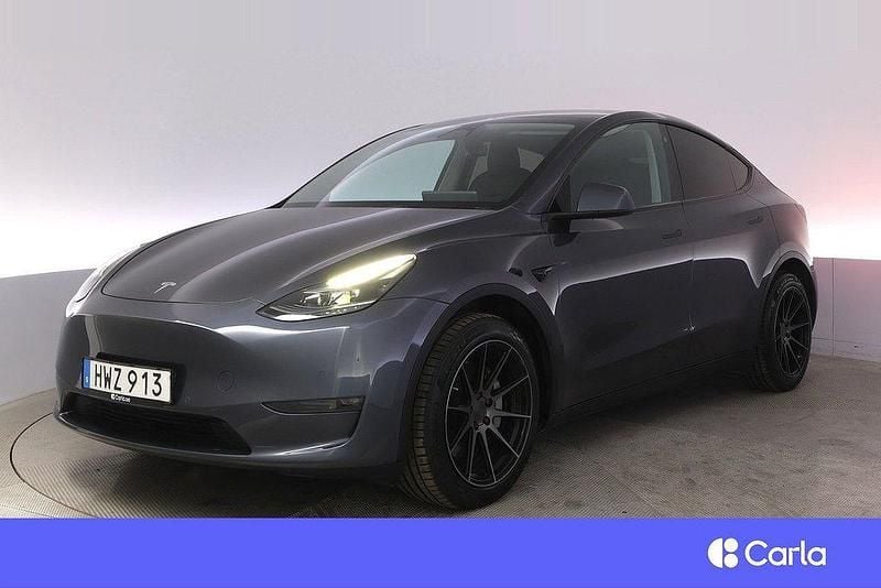 Grå Begagnad 2021 Tesla Model Y Long Range AWD SUV | 398 900 kr - Bild 1/4