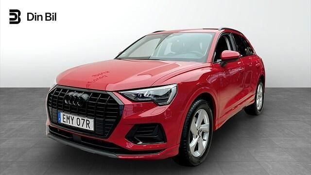 Röd Begagnad 2022 Audi Q3 Advanced Plus SUV | 349 000 kr (Lite dyr) - Bild 1/4
