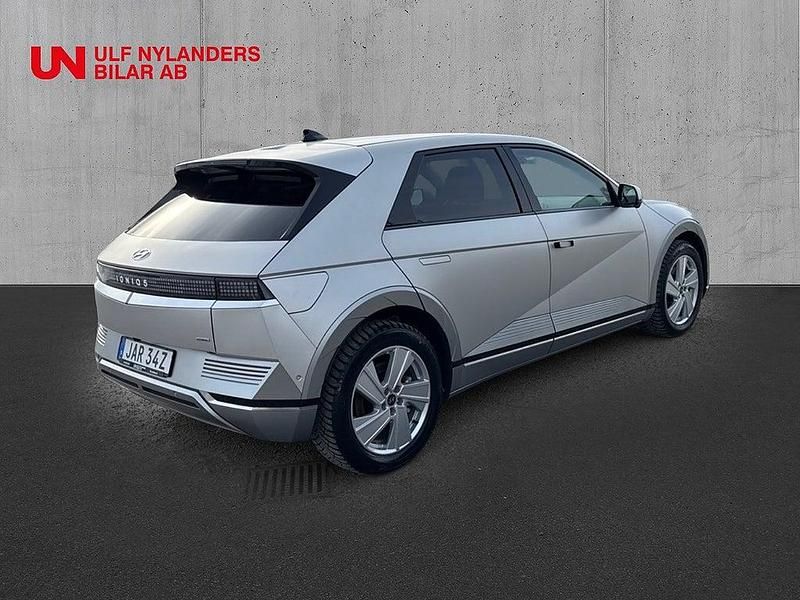 Begagnad Hyundai Ioniq 5 Advanced 239 kW (325 HK) 2023 Grå SUV