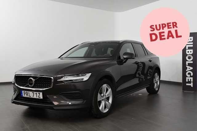 Begagnad 2024 Volvo V60 CC Kombi | 399 500 kr (Bra pris) - Bild 1/4