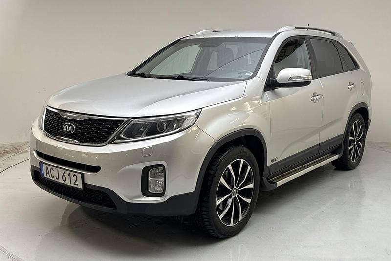 Grå Begagnad 2014 Kia Sorento SUV | 139 500 kr - Bild 1/4