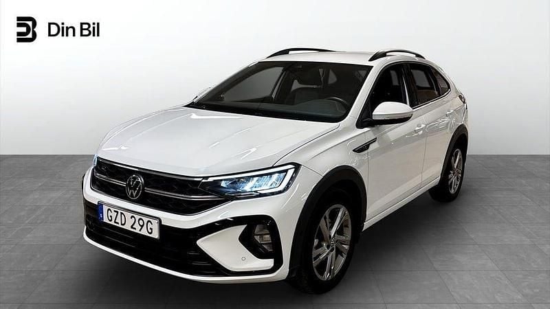 Vit Begagnad 2022 VW Taigo R-line SUV | 244 900 kr (Marknadspris) - Bild 1/4