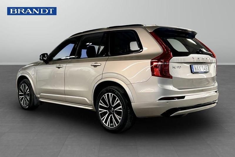 Begagnad Volvo XC90 Plus 462 HK (339 kW) 2024 Grå SUV