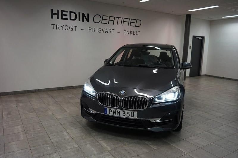 Begagnad BMW 225 Active Tourer 224 HK (164 kW) 2020 Grå Minibuss