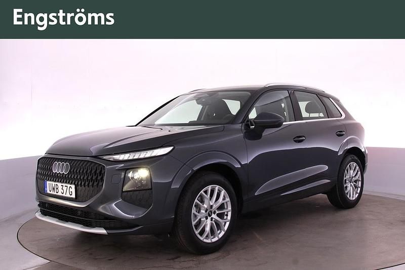 Blå Ny 2026 Audi Q3 SUV | 479 000 kr - Bild 1/4