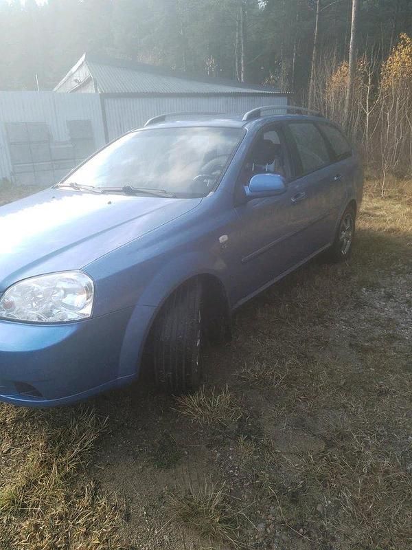 Blå Begagnad 2007 Chevrolet Nubira Kombi | 15 000 kr - Bild 1/4