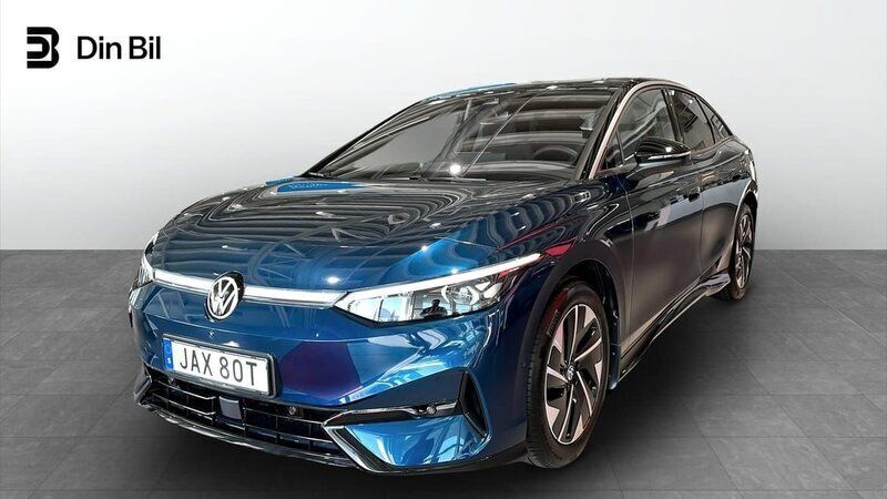Blå Ny 2024 VW ID.7 Pro Sedan | 569 900 kr (Marknadspris) - Bild 1/4