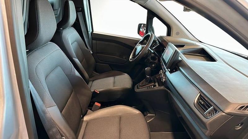 Begagnad Renault Kangoo 89 kW (122 HK) 2025 Grå Van